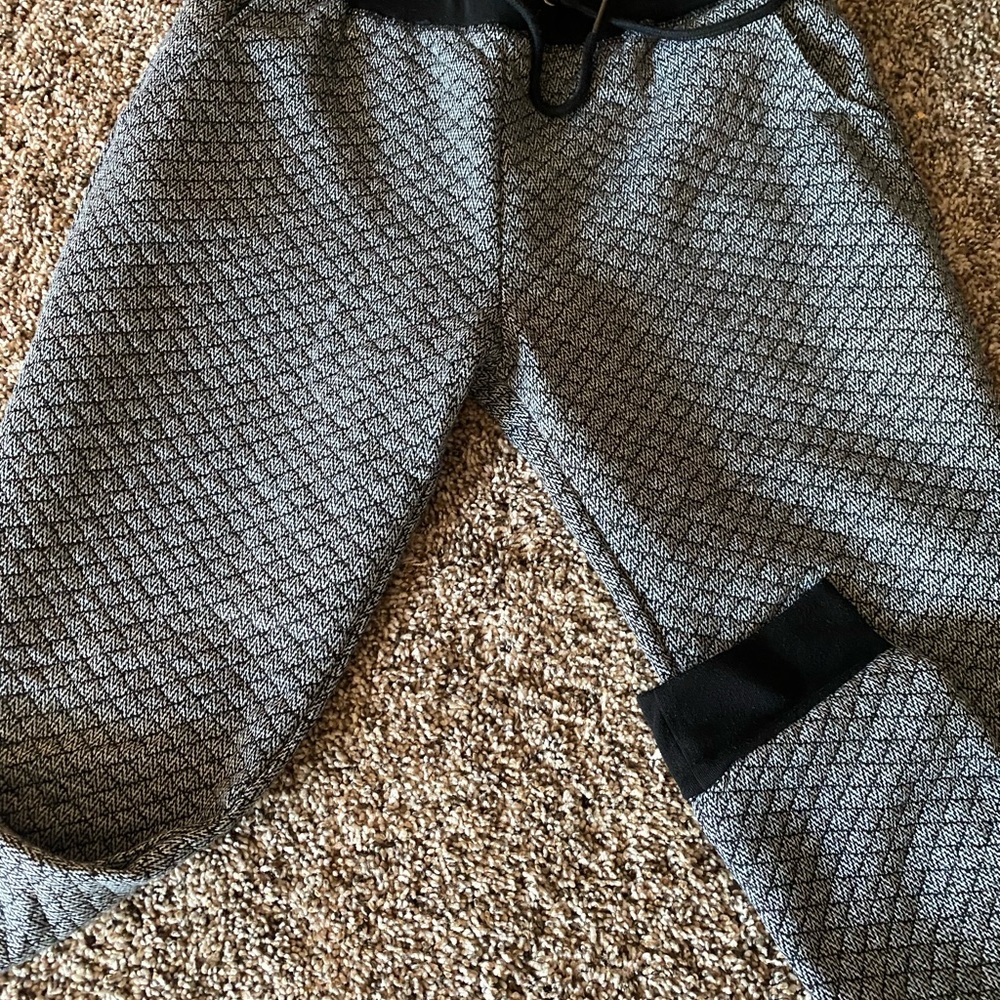 Medium joggers